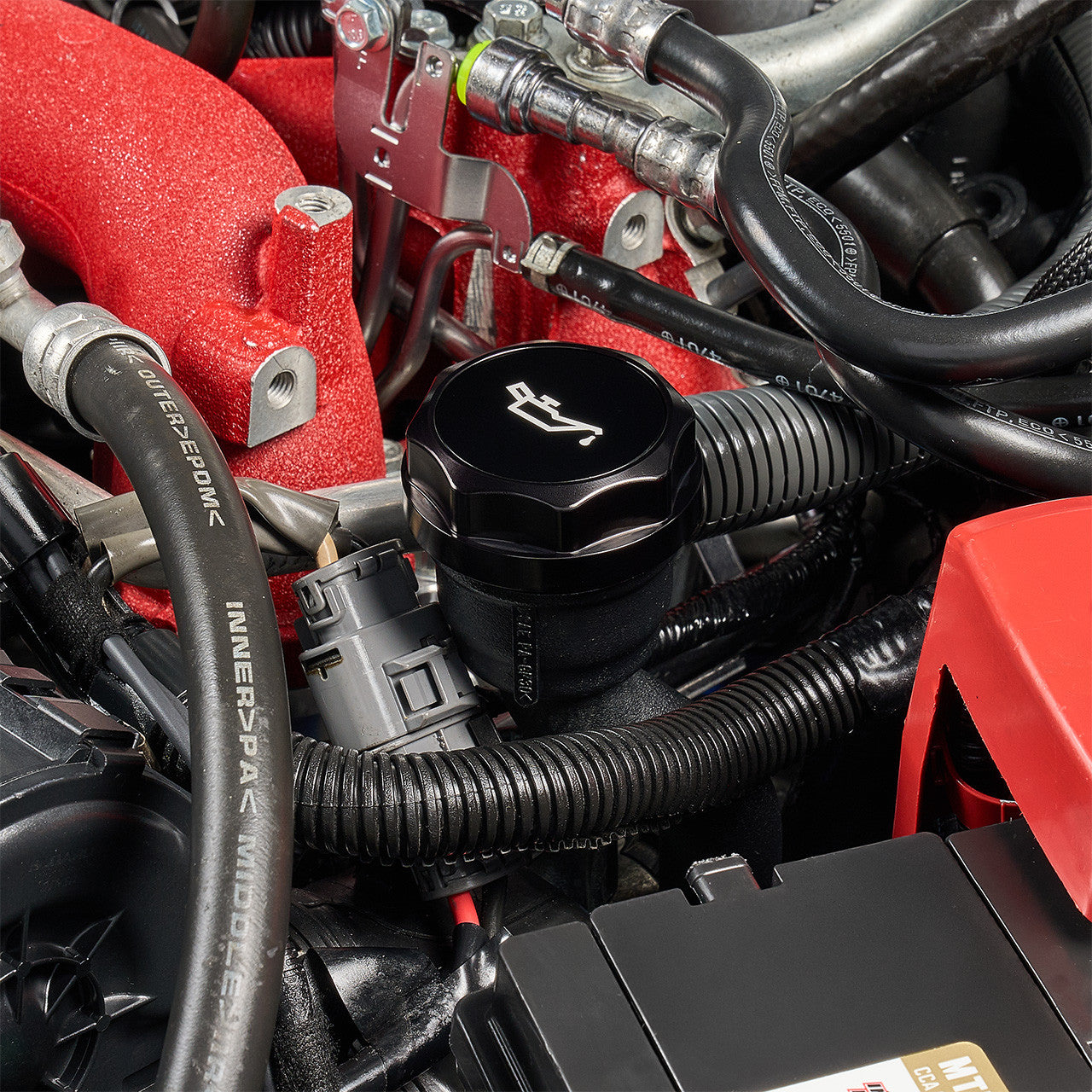 IAG Revolve Engine Oil Fill Cap w/ Anodized Color Accent - Installed 1