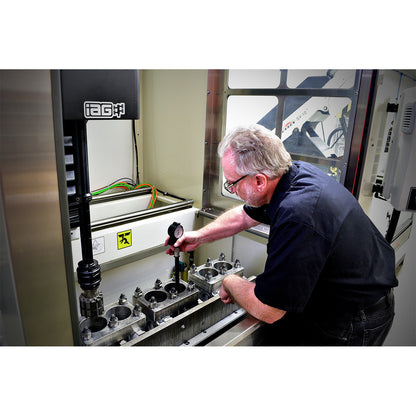 IAG 600 FA20 12.5:1 CR BRZ Short Block Bore Measuring